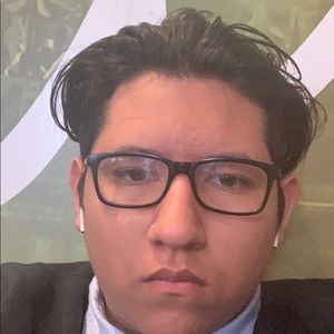 Meet your Posher, Kevin